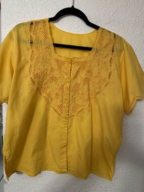Yellow Embroidered Lace-Trim Button Front Women’s Top